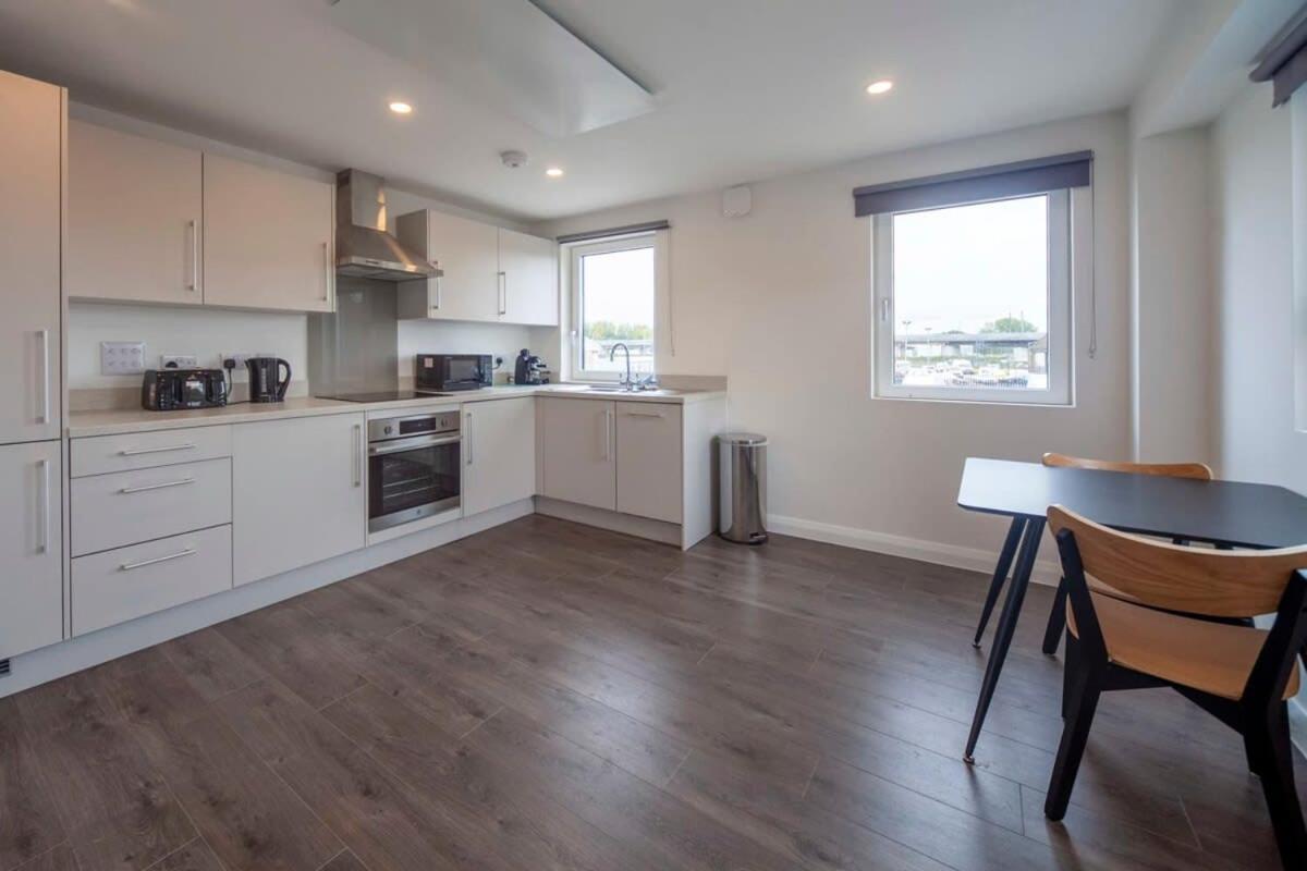 Lovely 1 Bedroom Apartment In Ashford Ashford  Zewnętrze zdjęcie
